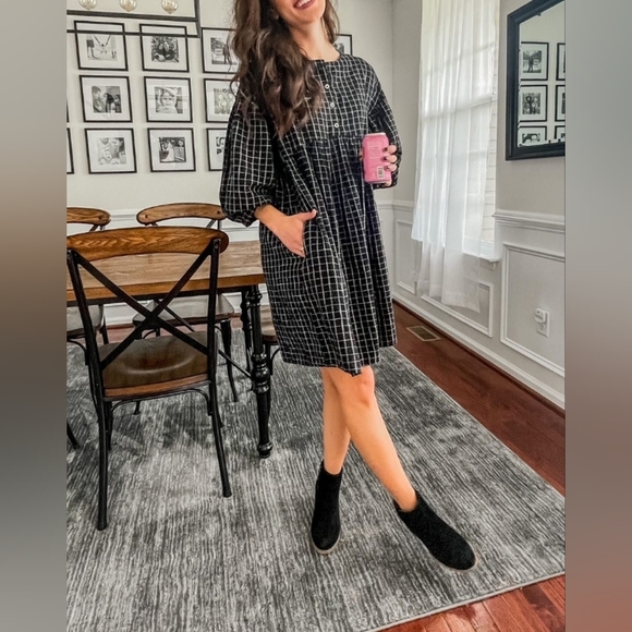 ABLE dress - Picture 2 of 7